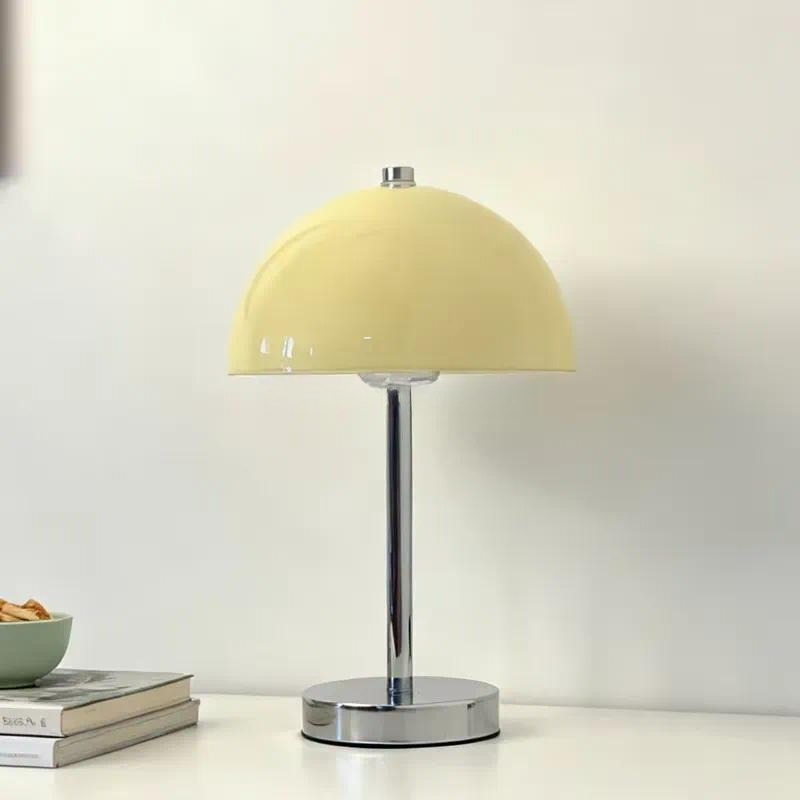 Solar Lamp - Lámpara de escritorio nórdica con forma