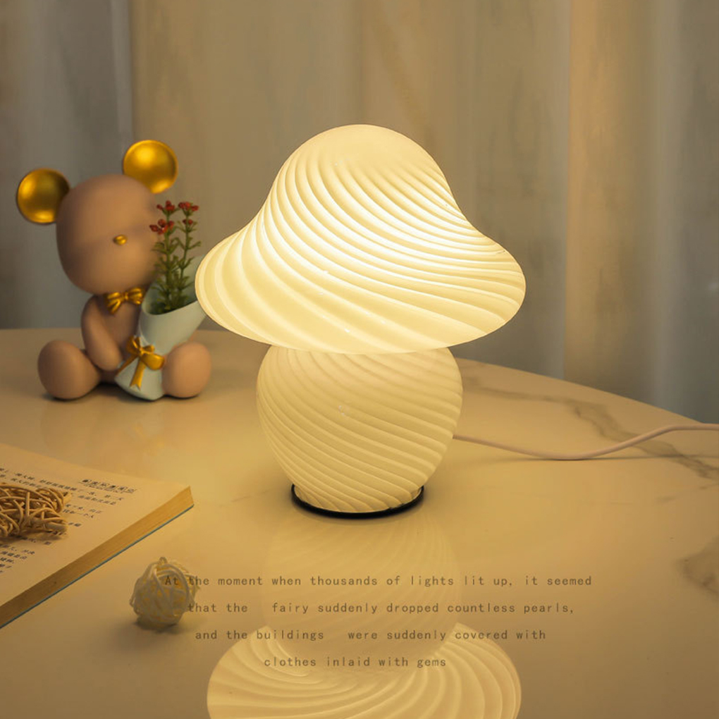 Lámpara de mesa para dormitori - Solar Lamp reseña y precio